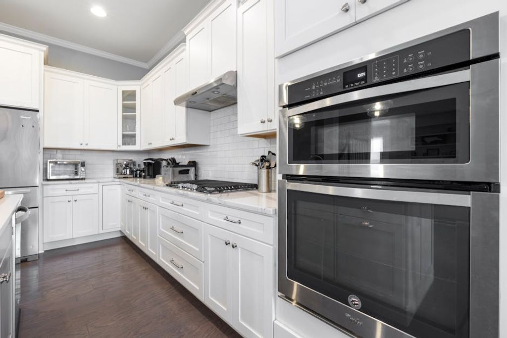 modern white kitchen